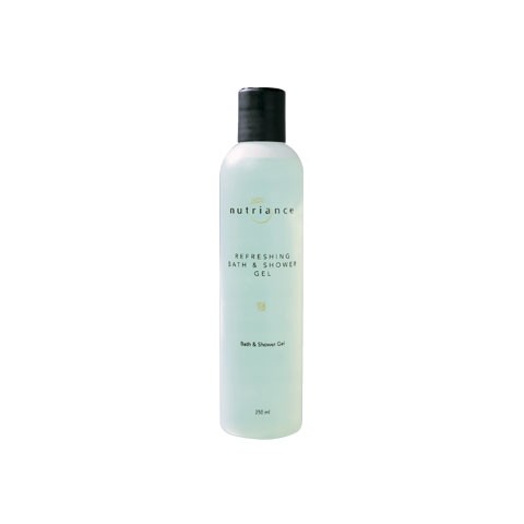 Refreshing Bath & Shower Gel Nutriance gentle refreshing moisturizing bath-shower gel, aloe vera and pro-vitamin B5. Oil-free.