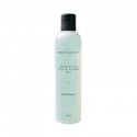 Refreshing Bath & Shower Gel Nutriance gentle refreshing moisturizing bath-shower gel, aloe vera and pro-vitamin B5. Oil-free.