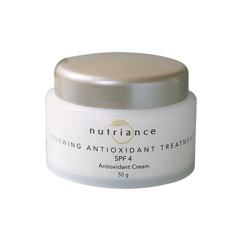 Renewing Antioxidant Treatment di GNLD crema antiossidante per pelle più giovane protettiva solare per tutti i tipi di pelle